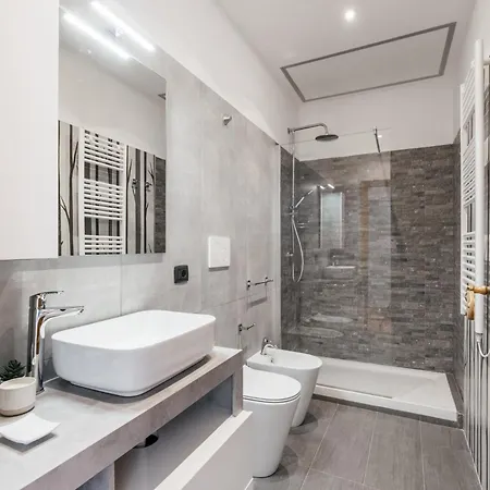 Διαμέρισμα The Rent - Four-room A Few Steps From The Trevi Fountain